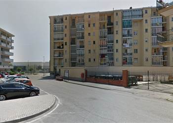  BOX AUTO AL PIANO TERRA