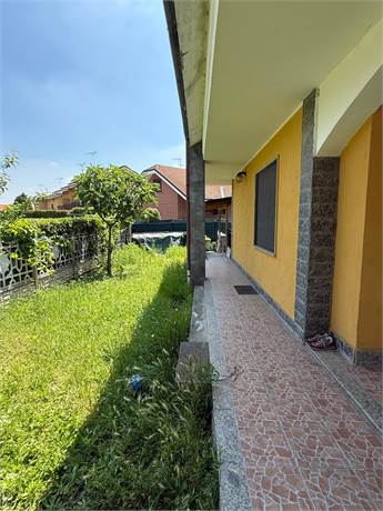 Photo 34